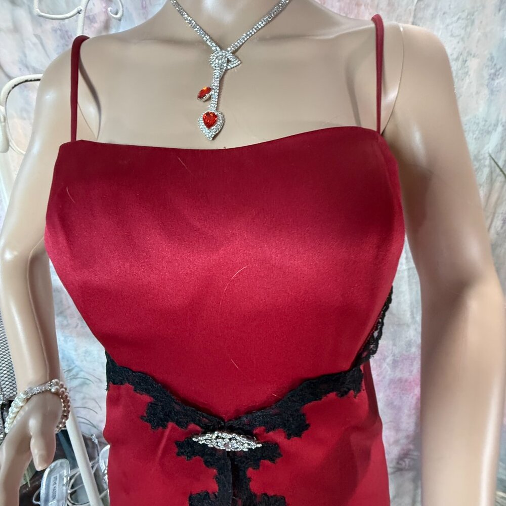 📌Alexia Designs Gothic Style  Red Satin Prom - Formal Dress w/ Black Lace Trim - Picture 3 of 16